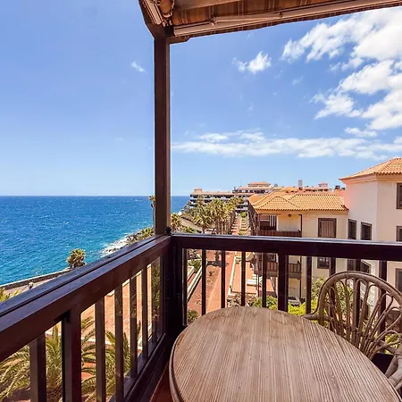 Magnificent Balcon With Sea And Pool View Apartamento Costa del Silencio