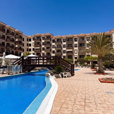 Magnificent Balcon With Sea And Pool View * Коста-дель-Силенцио